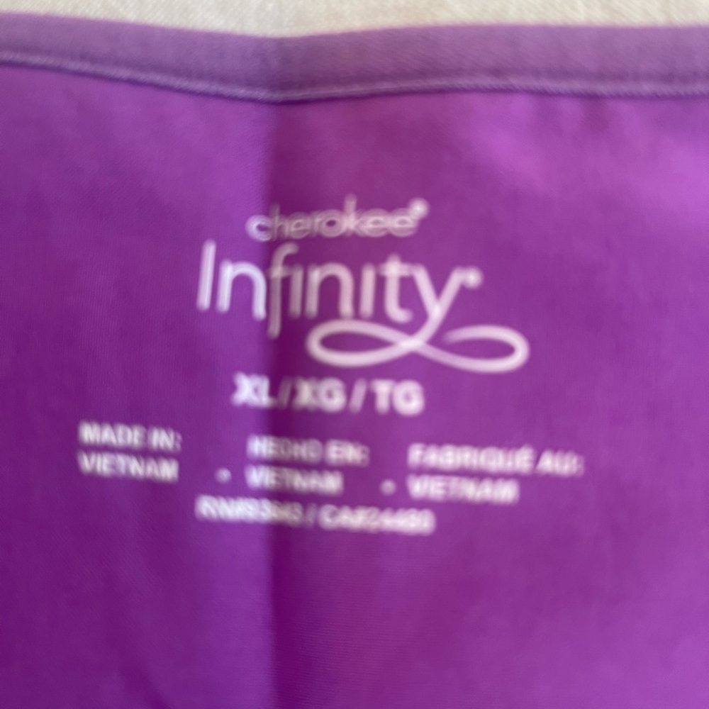 Cherokee infinity scrubs